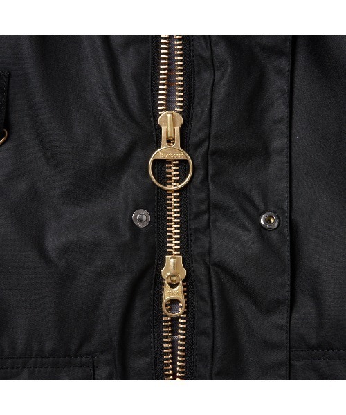 Barbour(バブアー)の「SPEY WAXED COTTON(ブルゾン・メンズ・セージグリーン/ブラック・M/XS/XL/S/L)」の14枚目の写真