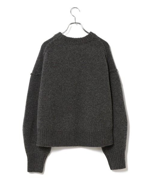 ADAM ET ROPE'(アダムエロペ)の「【一部カラーセットアップ対応】タスマニアウールクロップドプルオーバー(ニット/セーター・レディース・チャコールグレー/オフホワイト/イエロー系その他/ダークラベンダー・FREE)」の8枚目の写真