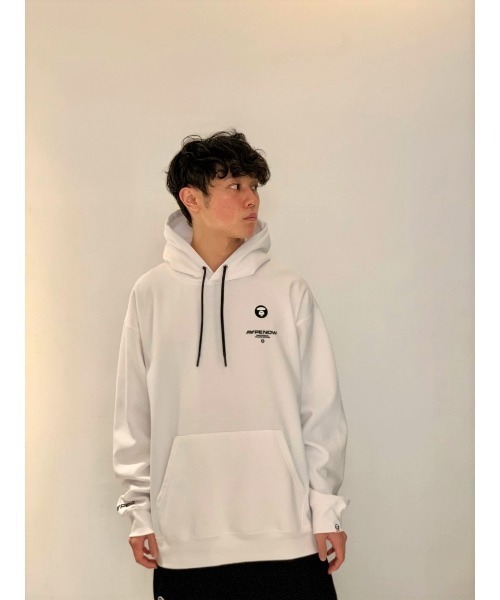 AAPE BY A BATHING APE(エーエイプバイアベイシングエイプ)の「AAPE NOW HOODIE(パーカー・メンズ・グレー系その他3/ブラック/ベージュ系その他3/カーキ/ブラウン系その他2/バーガンディー/イエロー系その他/ホワイト/ヘザーグレー/ターコイズブルー/ピンク/パープル系その他2・LARGE/MEDIUM/SMALL/XX-LARGE/X-LARGE)」の2枚目の写真