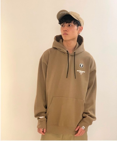 AAPE BY A BATHING APE(エーエイプバイアベイシングエイプ)の「AAPE NOW HOODIE(パーカー・メンズ・グレー系その他3/ブラック/ベージュ系その他3/カーキ/ブラウン系その他2/バーガンディー/イエロー系その他/ホワイト/ヘザーグレー/ターコイズブルー/ピンク/パープル系その他2・LARGE/MEDIUM/SMALL/XX-LARGE/X-LARGE)」の1枚目の写真