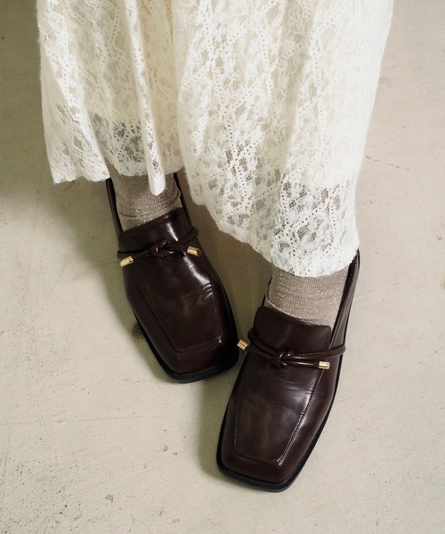 Crisp（クリスプ）の「リボンスクエアトゥローファー（ローファー・レディース・ブラック/ブラウン・38/37）」の15枚目の写真