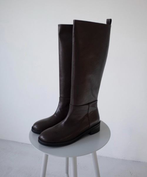 Didot.showroom（ディドット ショールーム）の「round long boots（ブーツ・レディース・ブラック/ブラウン・24cm/24.5cm/25cm/23.5cm/23cm）」の8枚目の写真
