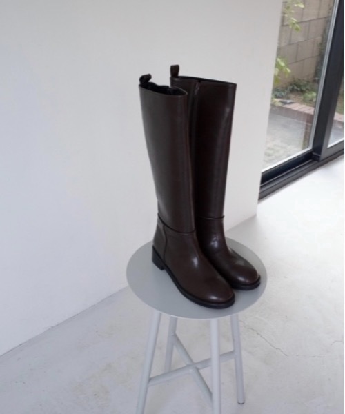 Didot.showroom（ディドット ショールーム）の「round long boots（ブーツ・レディース・ブラック/ブラウン・24cm/24.5cm/25cm/23.5cm/23cm）」の6枚目の写真