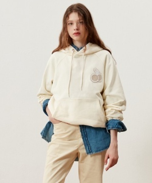 KIRSH キルシー の A GEM 9 kom KIRSH キルシー MIDDLE CHERRY POCKET HOODIE ミドルチェリー プルオーバーパーカー パーカー