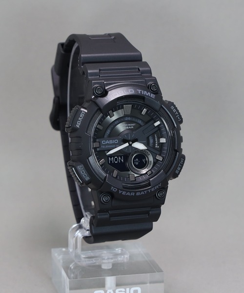 CASIO(カシオ)の「CASIO Collection / アナログ&デジタル / AEQ-110W-1BJH(アナログ腕時計・メンズ・ブラック・FREE)」の3枚目の写真