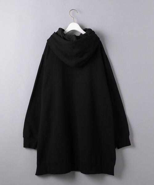 SueUNDERCOVER(スーアンダーカバー)の「<SueUNDERCOVER(スーアンダーカバー)>ビッグ フーディ ■■■(パーカー・レディース・ブラック・1)」の2枚目の写真