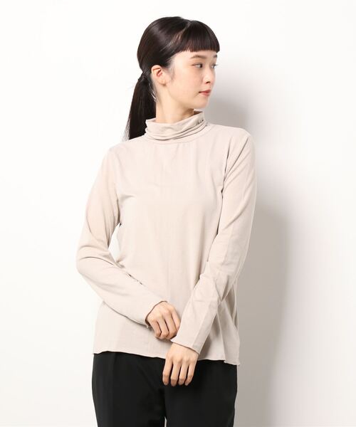 Te chichi（テチチ）の「天竺メロータートルネックトップス（Tシャツ/カットソー・レディース・ベージュ/オフホワイト/グリーン・ﾌﾘ-）」の3枚目の写真