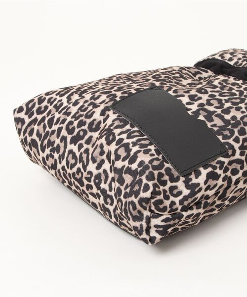 CIAOPANIC（チャオパニック）の「レオパードアソート巾着ショルダーバッグ（ショルダーバッグ・レディース・ブラウン/グレー・FREE）」の4枚目の写真
