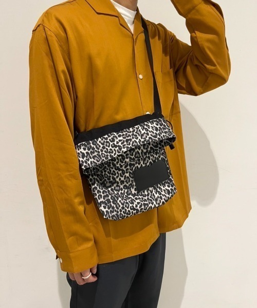 CIAOPANIC（チャオパニック）の「レオパードアソート巾着ショルダーバッグ（ショルダーバッグ・レディース・ブラウン/グレー・FREE）」の10枚目の写真