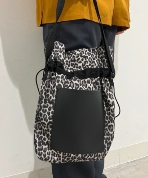 CIAOPANIC（チャオパニック）の「レオパードアソート巾着ショルダーバッグ（ショルダーバッグ・レディース・ブラウン/グレー・FREE）」の14枚目の写真