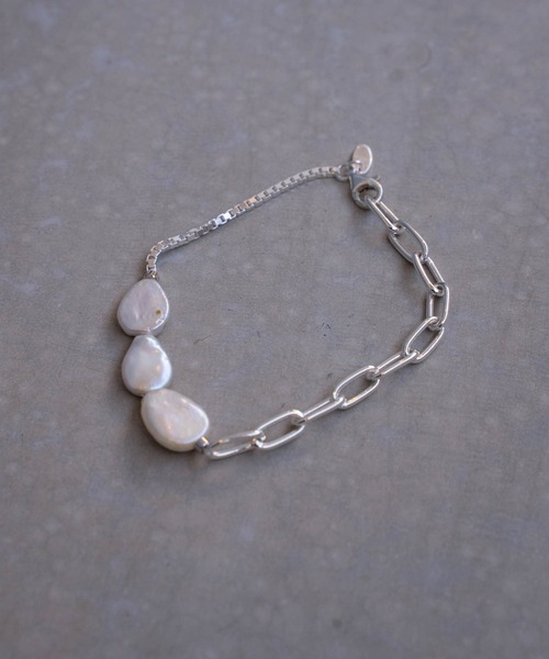 Iroquois（イロコイ）の「PEARL MIX BRACELET（ブレスレット・メンズ・シルバー/アンティークシルバー・FREE）」の7枚目の写真