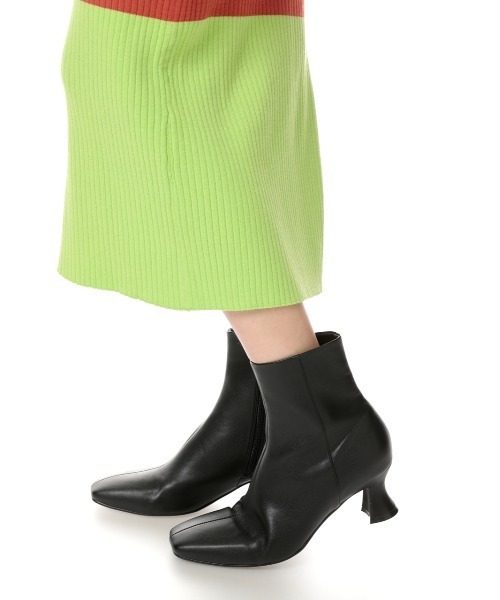 SLY（スライ）の「VEGAN LEATHER SHORT BOOTS/ビーガンレザーショート