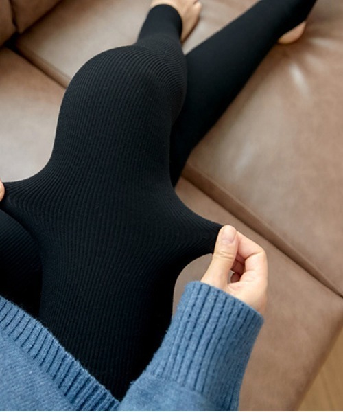 DAY CLOSET(デイ クローゼット)の「レディース 裏起毛ハイウエストリブトレンカ(レギンス/スパッツ・レディース・チャコールグレー/ブラック/グレー・ONE SIZE)」の4枚目の写真