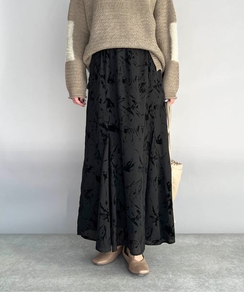 PICCIN(ピッチン)の「フロッキープリントマーメイドスカート(スカート・レディース・ブラック/オフホワイト・M/L)」の22枚目の写真