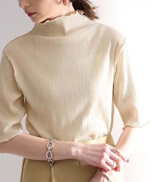 【新品未使用】プリーツプリーズ バウンス トップス モックネック ベージュ5分袖 classicalelf tシャツ プリーツLOVER。2wayメロープリーツ