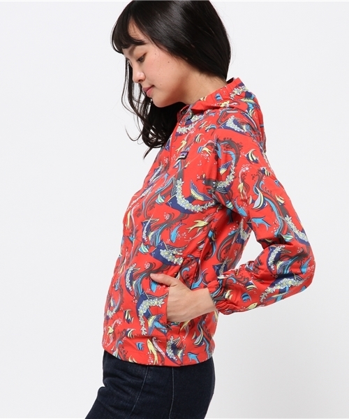 patagonia（パタゴニア）の「Patagonia / KIDS バギーズジャケット（ブルゾン・レディース・レッド/ネイビー・ONE SIZE）」の5枚目の写真