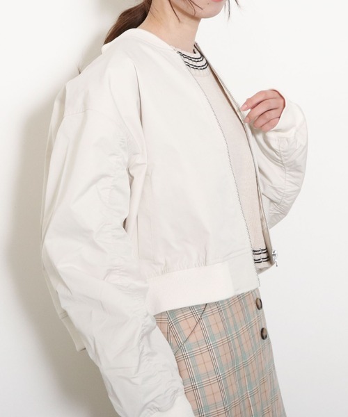 archives（アルシーヴ）の「袖ギャザーMA－1（MA-1）」 - WEAR