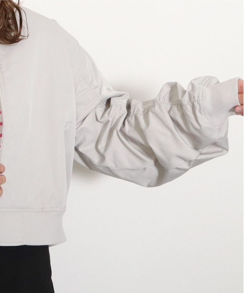 archives - 3点あきアルシーヴ 袖ギャザーＭＡ－１ archives（アルシーヴ）の「袖ギャザーMA－1（MA-1）」 - WEAR