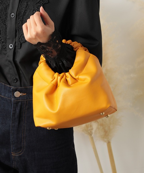 SETUP7（セットアップセブン）の「【SETUP7】サークルハンドルプリーツバッグ KNF（ショルダーバッグ・レディース・ホワイト/ブラック/レッド/ピンク/イエロー/グリーン・FREE）」の18枚目の写真