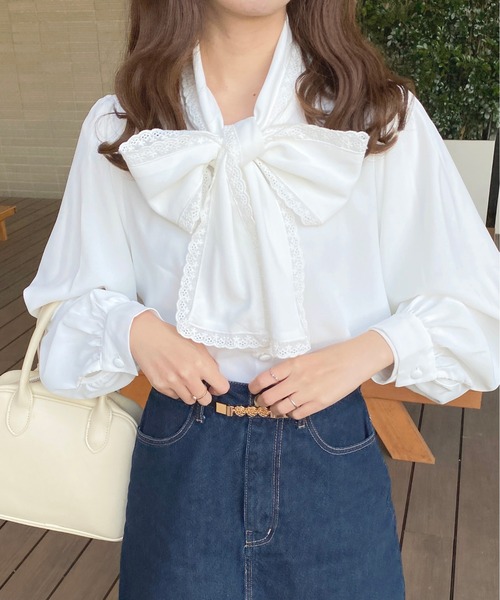 apres jour（アプレジュール）の「レースボウタイブラウス【ZOZOTOWN限定アイテム】（シャツ/ブラウス・レディース・ブラック/ブルー系その他/オフホワイト・フリー/X-LARGE）」の4枚目の写真