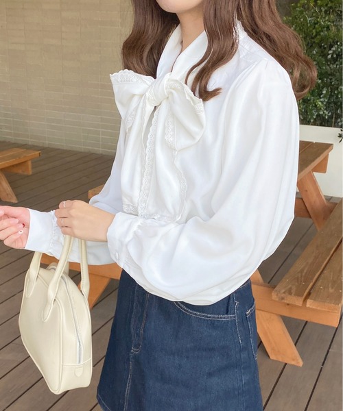 apres jour（アプレジュール）の「レースボウタイブラウス【ZOZOTOWN限定アイテム】（シャツ/ブラウス・レディース・ブラック/ブルー系その他/オフホワイト・フリー/X-LARGE）」の7枚目の写真