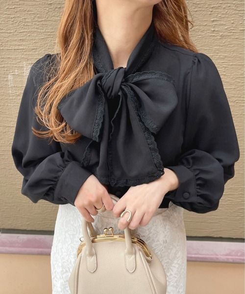 apres jour（アプレジュール）の「レースボウタイブラウス【ZOZOTOWN限定アイテム】（シャツ/ブラウス・レディース・ブラック/ブルー系その他/オフホワイト・フリー/X-LARGE）」の14枚目の写真