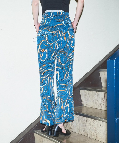 VACANCY（ヴァカンシー）の「マルチウェーブ柄セットアップストレートイージーパンツ/アソート柄（その他パンツ・レディース・ブルー/その他/ナチュラル/ブラウン・FREE/MEDIUM/TALL）」の17枚目の写真