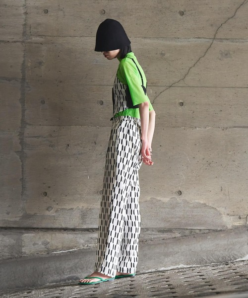 VACANCY（ヴァカンシー）の「マルチウェーブ柄セットアップストレートイージーパンツ/アソート柄（その他パンツ・レディース・ブルー/その他/ナチュラル/ブラウン・FREE/MEDIUM/TALL）」の12枚目の写真