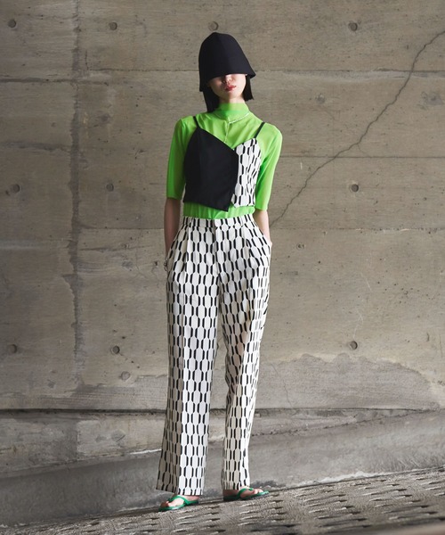 VACANCY（ヴァカンシー）の「マルチウェーブ柄セットアップストレートイージーパンツ/アソート柄（その他パンツ・レディース・ブルー/その他/ナチュラル/ブラウン・FREE/MEDIUM/TALL）」の11枚目の写真