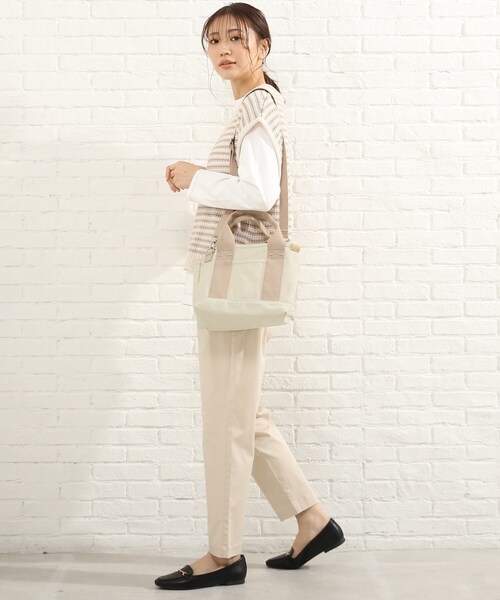 SHOO・LA・RUE(シューラルー)の「◆【仕切収納】キャンバス2WAYトート(トートバッグ・レディース・ブラック/グレー/ナチュラル/ピンク系その他/レモンイエロー/ブラック系/ブラウン系1・00)」の16枚目の写真