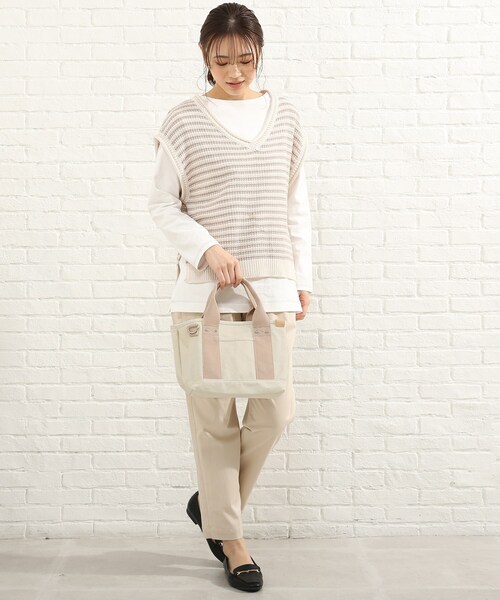 SHOO・LA・RUE(シューラルー)の「◆【仕切収納】キャンバス2WAYトート(トートバッグ・レディース・ブラック/グレー/ナチュラル/ピンク系その他/レモンイエロー/ブラック系/ブラウン系1・00)」の17枚目の写真