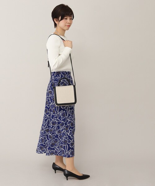 UNTITLED（アンタイトル）の「◆【STORY掲載】パイピングリネンショルダー（ショルダーバッグ・レディース・キャメル/ブラック系4・00）」の10枚目の写真