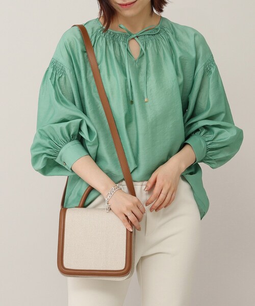 UNTITLED（アンタイトル）の「◆【STORY掲載】パイピングリネンショルダー（ショルダーバッグ・レディース・キャメル/ブラック系4・00）」の11枚目の写真