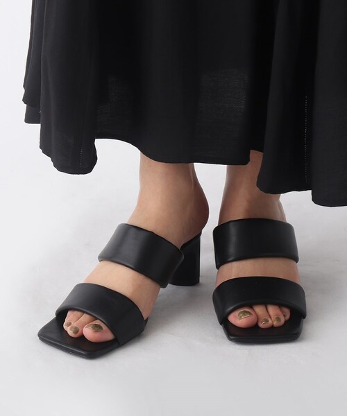 OPAQUE.CLIP(オペークドットクリップ)の「◆ダブルベルトクッションミュールサンダル(サンダル・レディース・ブラック/オフホワイト・02/03)」の13枚目の写真