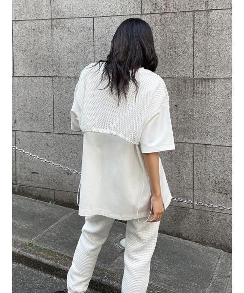 ENVYM（アンビー）の「バックドロストビッグＴｅｅ（Tシャツ/カットソー・レディース・ホワイト/ブラック/イエロー・FREE）」の12枚目の写真