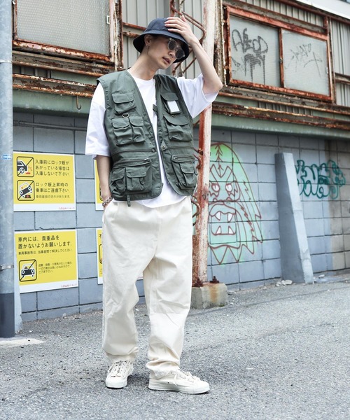 ROTHCO(ロスコ)の「Rothco / ロスコ Uncle Milty Travel Vest ミリタリートラベル ベスト(ベスト・メンズ・オリーブ/ブラック/カーキ・LARGE/X-LARGE/MEDIUM/SMALL)」の9枚目の写真