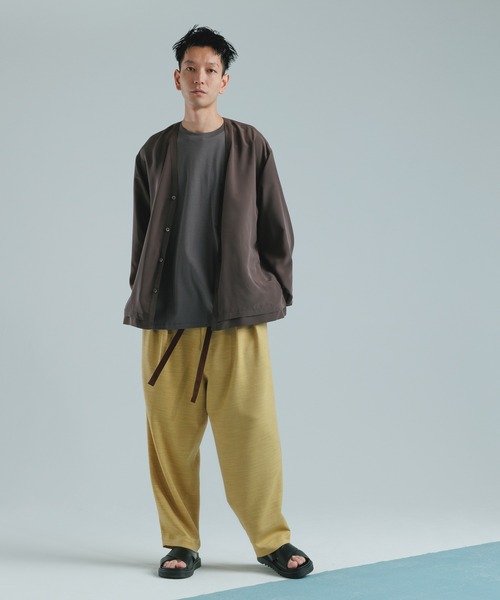 ADAM ET ROPE'(アダムエロペ)の「【WEB限定】麻調 ワイドルーズ イージー スラックス/ストレッチ/吸水速乾/イージーケア(その他パンツ・メンズ・ブラック/ダークブラウン/ネイビー/イエロー・M/L)」の6枚目の写真