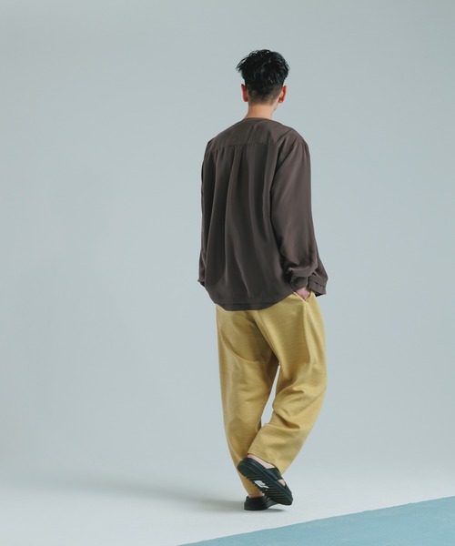 ADAM ET ROPE'(アダムエロペ)の「【WEB限定】麻調 ワイドルーズ イージー スラックス/ストレッチ/吸水速乾/イージーケア(その他パンツ・メンズ・ブラック/ダークブラウン/ネイビー/イエロー・M/L)」の13枚目の写真