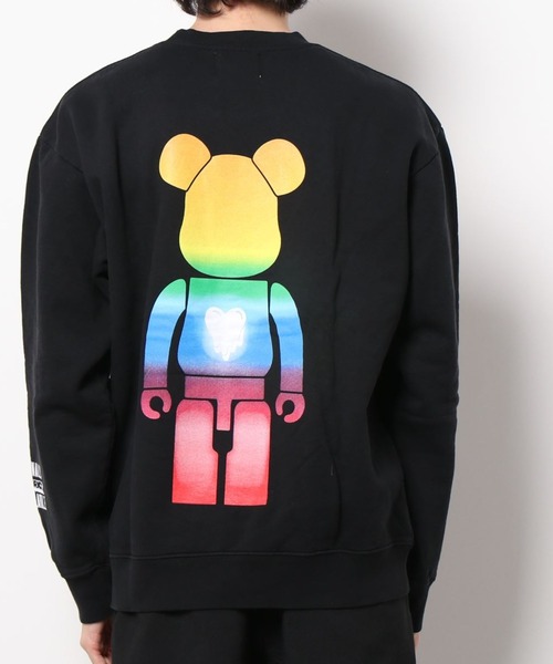 BE@RBRICK（ベアブリック）の「EMOTIONALLY UNAVAILABLE×BE@RBRICK/エモーショナリーアンアヴェイラブル×ベアブリック/SWEAT TOP（スウェット・メンズ・ブラック・MEDIUM/LARGE）」の3枚目の写真