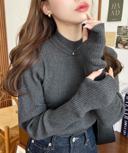 moment+（モーメントプラス）の「【累計販売枚数2万枚突破！】12G ボトルネック指ぬきリブニットプルオーバー（ニット/セーター・レディース・ブラック/レッド/ピンク/ターコイズブルー/オレンジ/グリーン/アイボリー/ナチュラル/イエロー×グリーン/ラベンダー/杢グレー/ピンクベージュ/ライトブルー/グレー系その他/チャコールグレー/ボルドー・M/L）」の3枚目の写真