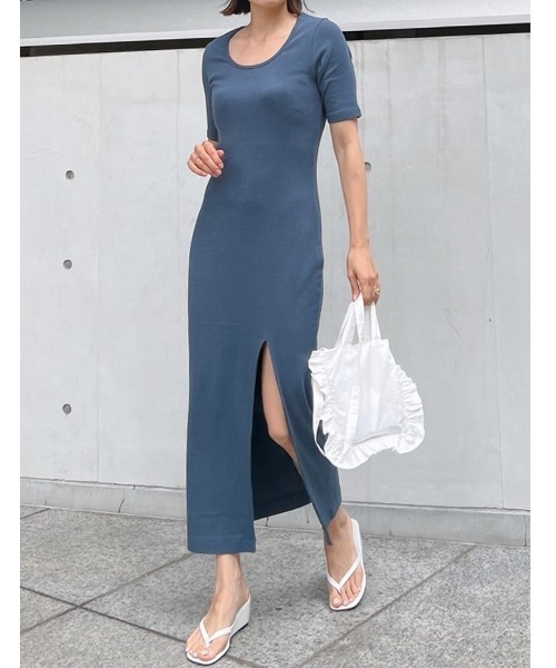 Vicente(ヴィセンテ)の「High slit maxi onepiece(ワンピース・レディース・ブラック/グレー/ブルー・FREE)」の17枚目の写真