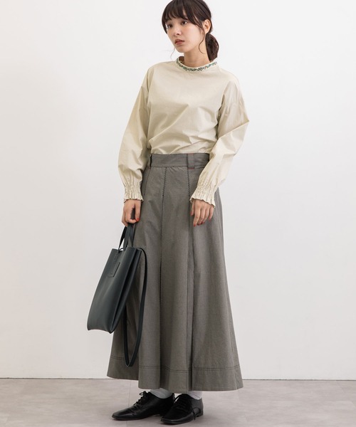 POU DOU DOU（プードゥドゥ）の「ボックスプリーツロングスカート（スカート・レディース・ブラック/スミクロ/ライトベージュ・3）」の4枚目の写真