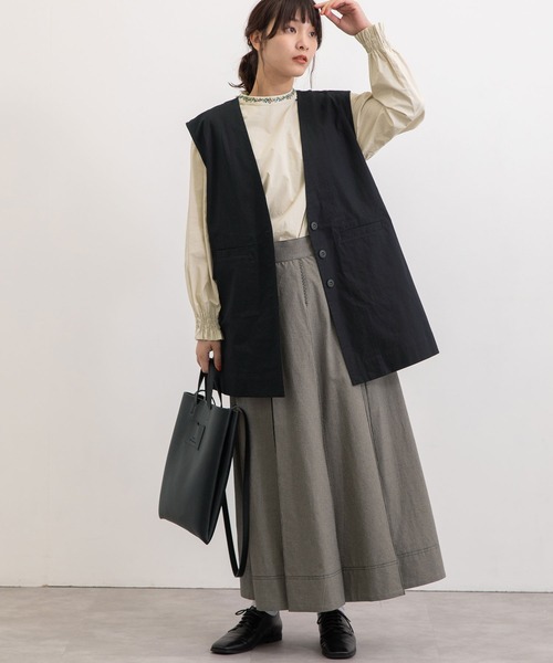 POU DOU DOU（プードゥドゥ）の「ボックスプリーツロングスカート（スカート・レディース・ブラック/スミクロ/ライトベージュ・3）」の15枚目の写真