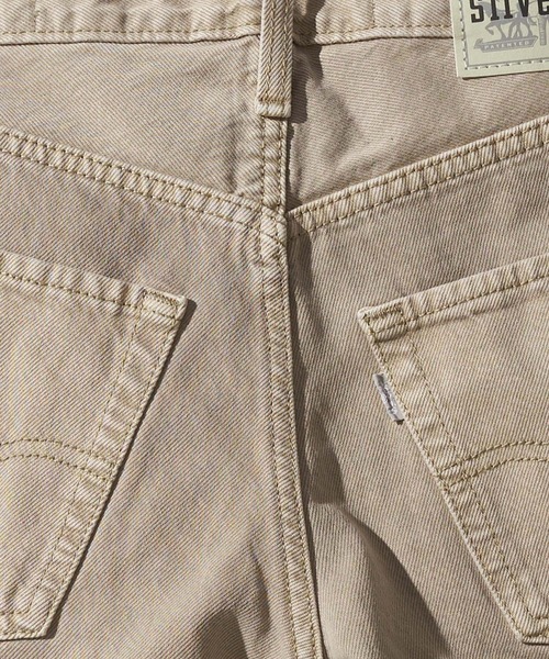 Levi's(リーバイス)の「Levi's/リーバイス SILVERTAB バギーデニム 94 BAGGY TAN ストーンウォッシュ(デニムパンツ・レディース・マルチ・28inch/24inch/27inch/25inch/26inch/23inch)」の8枚目の写真