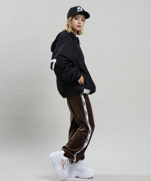 RVCA(ルーカ)の「RVCA/ルーカ ビッグシルエット/オーバーサイズ/撥水ナイロンジャケット BC044-767(ナイロンジャケット・レディース・ホワイト/ブラック・M/S)」の15枚目の写真