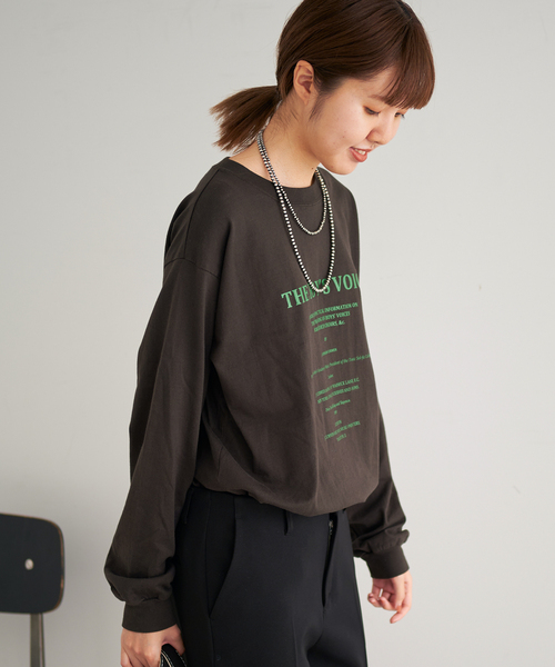 FRAMeWORK（フレームワーク）の「カバーページロゴロンT（Tシャツ/カットソー・レディース・ホワイト/ネイビー/チャコールグレー・FREE）」の5枚目の写真