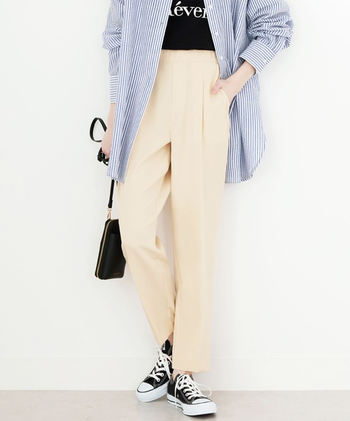 CHAN ME（チャンミ）の「センタープレステーパードパンツ（スラックス・レディース・アイボリー/ブラック/キャメル/レッド/ダークブルー・SMALL/MEDIUM/LARGE/X-LARGE）」の2枚目の写真