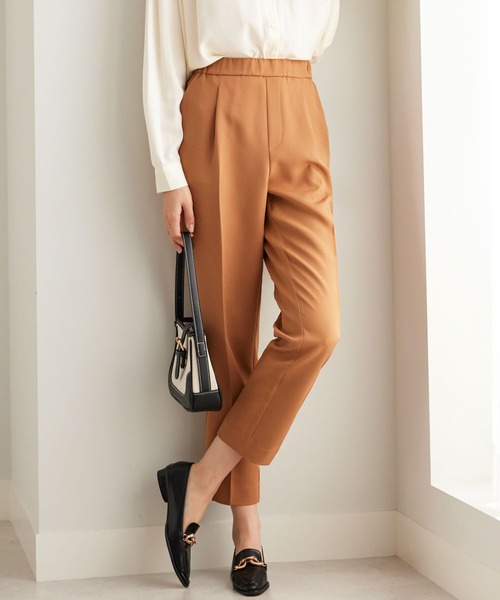 CHAN ME（チャンミ）の「センタープレステーパードパンツ（スラックス・レディース・アイボリー/ブラック/キャメル/レッド/ダークブルー・SMALL/MEDIUM/LARGE/X-LARGE）」の10枚目の写真