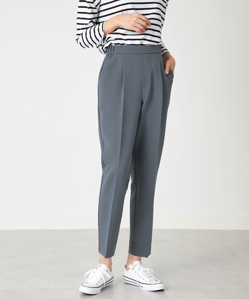 CHAN ME（チャンミ）の「センタープレステーパードパンツ（スラックス・レディース・アイボリー/ブラック/キャメル/レッド/ダークブルー・SMALL/MEDIUM/LARGE/X-LARGE）」の15枚目の写真