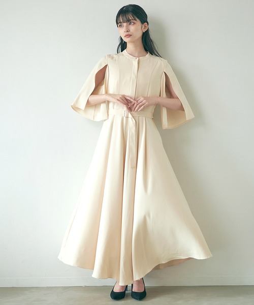 Dita Muaj.（ディータムアージュ）の「【ZOZO限定】スリーブスリットフレアワンピース（ワンピース・レディース・ネイビー/アイボリー・FREE）」の6枚目の写真